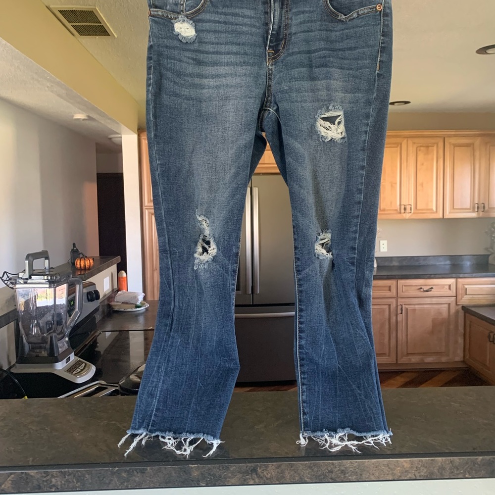 Women’s Maurices cropped pants